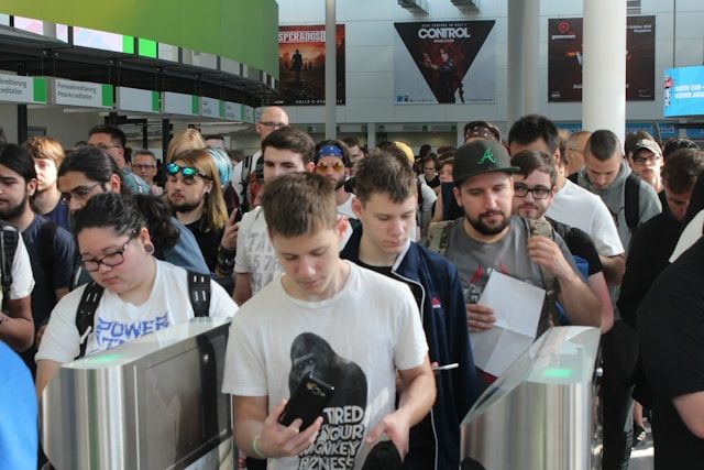visitors entering gamescom Cologne 2019 at Koelnmesse