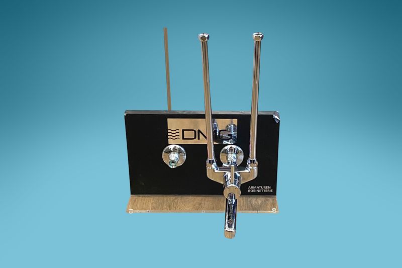 Mitigeur KWC pour chauffe-eau ½".