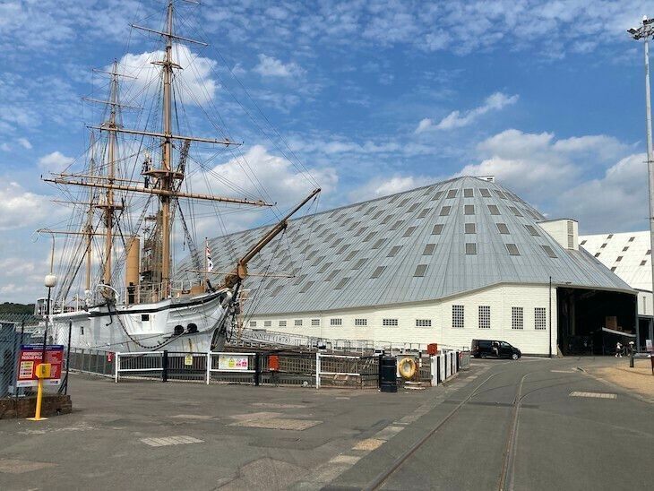 Sunday 27th October - Historic Chatham Dockyard & Call the Midwife Tour