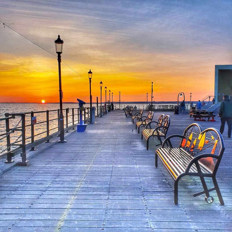 Wednesday 10th June - Southend on Sea in the Early Summer Sunshine - FH7 Wednesday 10th June - Southend on Sea in the Early Summer Sunshine - FH7