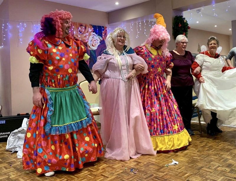 Monday 21st December - Wright Coaches Annual Christmas Party & Charity Extravaganza - Food & Entertainment - WR00 Monday 21st December - Wright Coaches Annual Christmas Party & Charity Extravaganza - Food & Entertainment - WR00