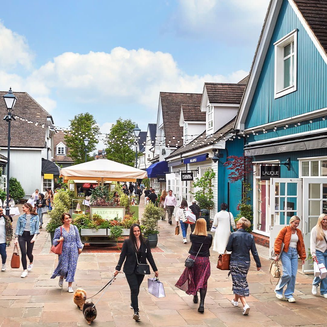 Friday 26th February - Bicester Shopping Village - WR00 Friday 26th February - Bicester Shopping Village - WR00