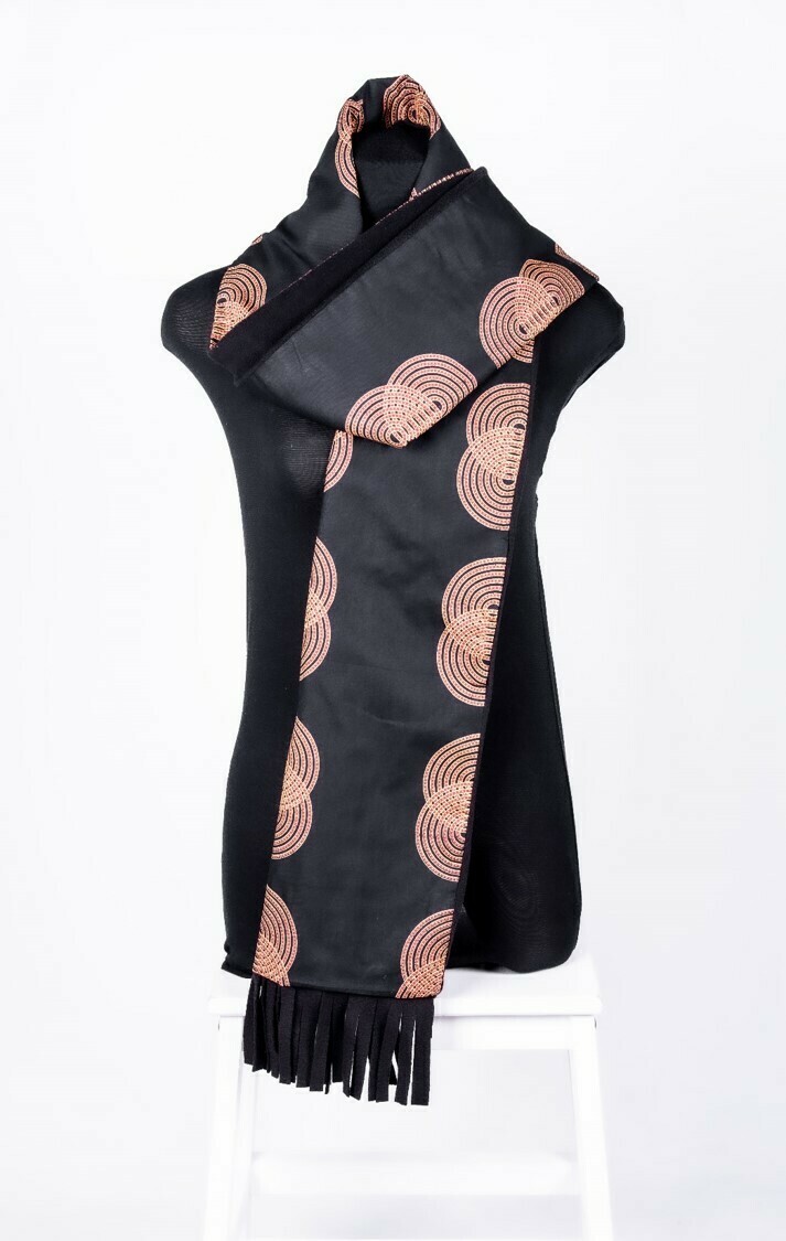 Scarf: Black N Gold