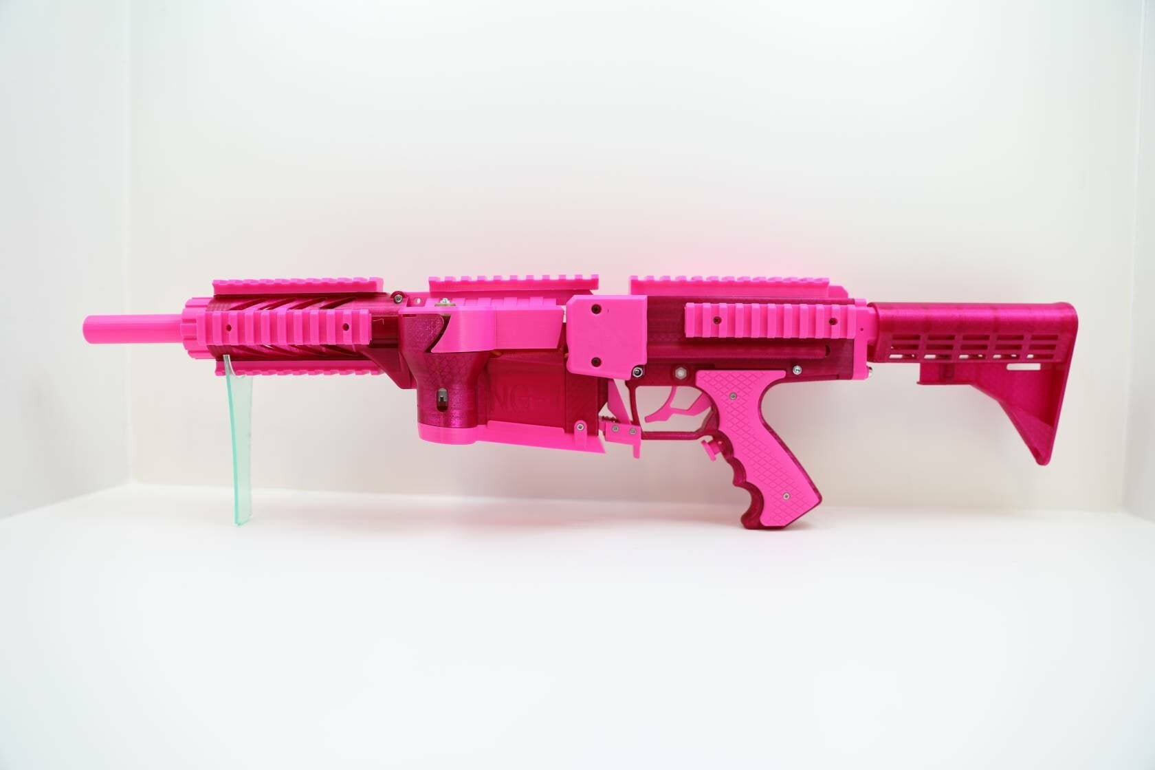 Pink hotsell nerf gun