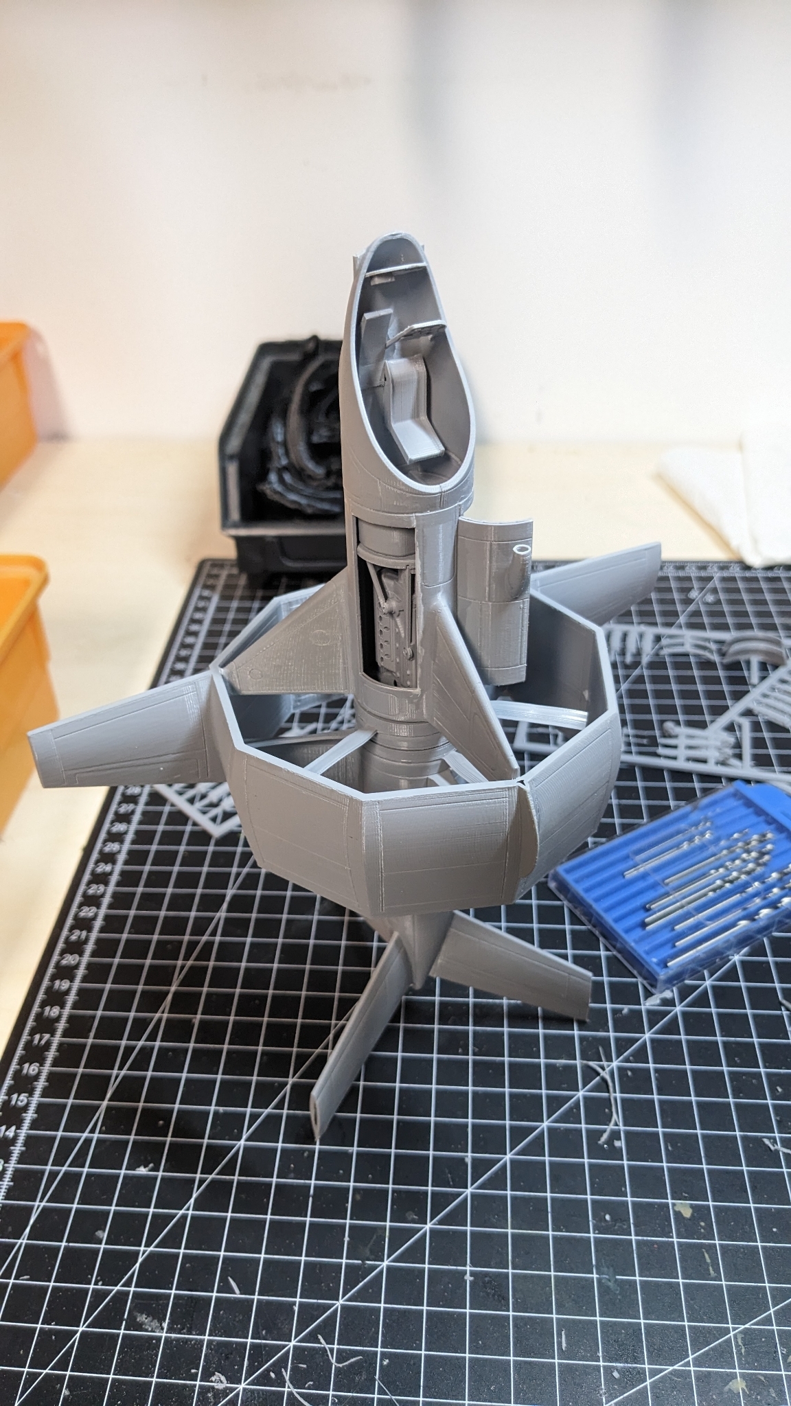 Heinkel Lerche III model kit