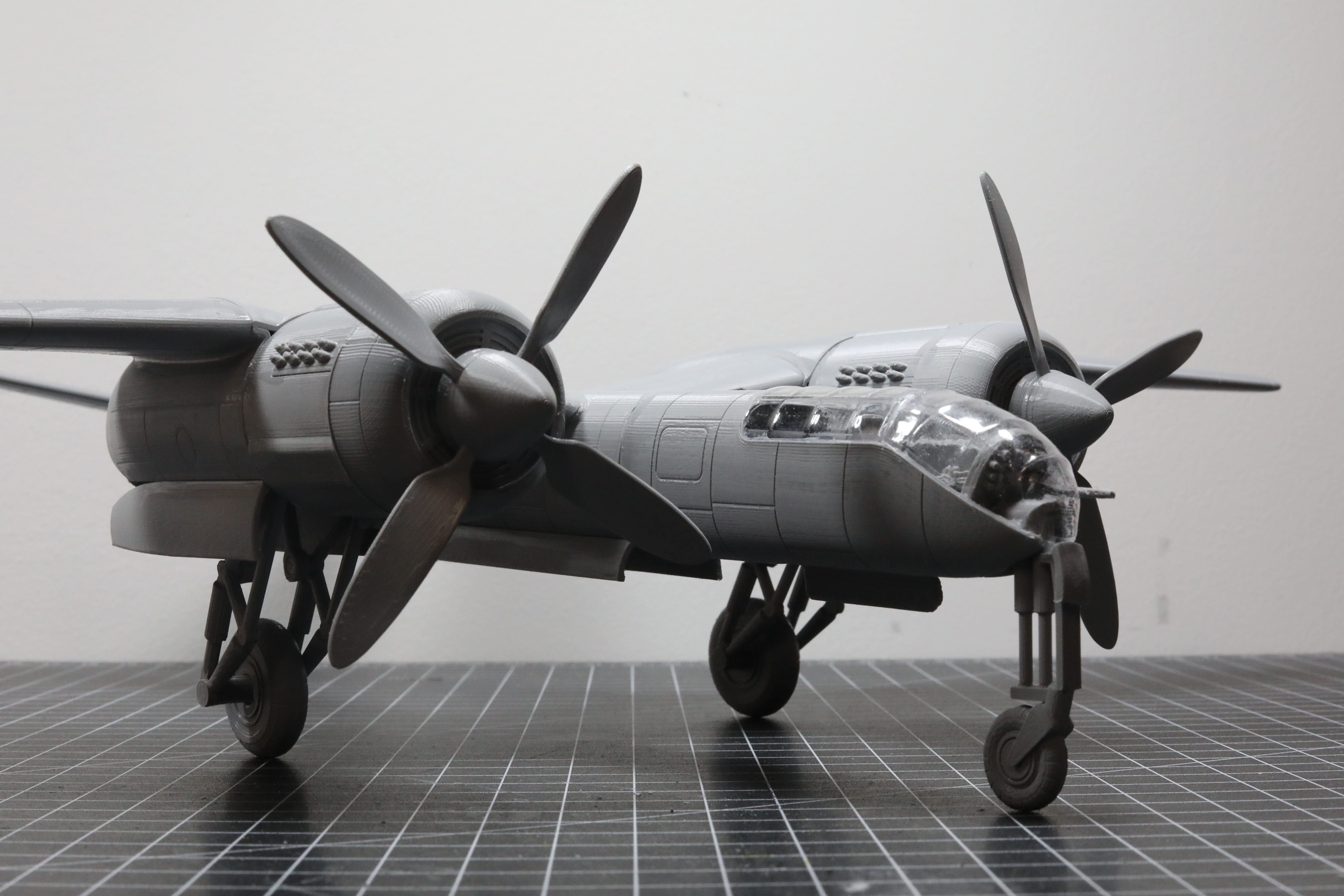 Focke Wulf Schnellbomber model kit