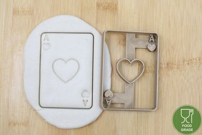 Ace of Hearts Plätzchen Ausstechform Keksausstecher Fondant ca.8cm Ace of Hearts Plätzchen Ausstechform Keksausstecher Fondant ca.8cm