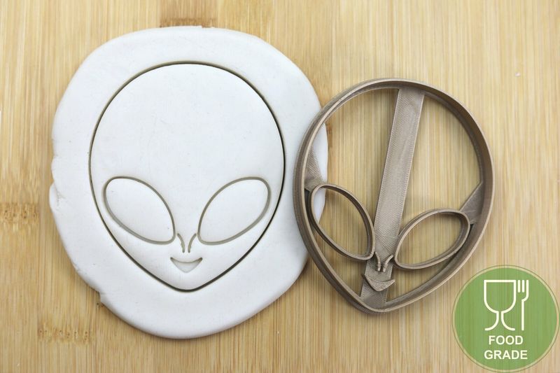 Keksstempel/Ausstechform Alien kopf ca.8cm Keksstempel/Ausstechform Alien kopf ca.8cm