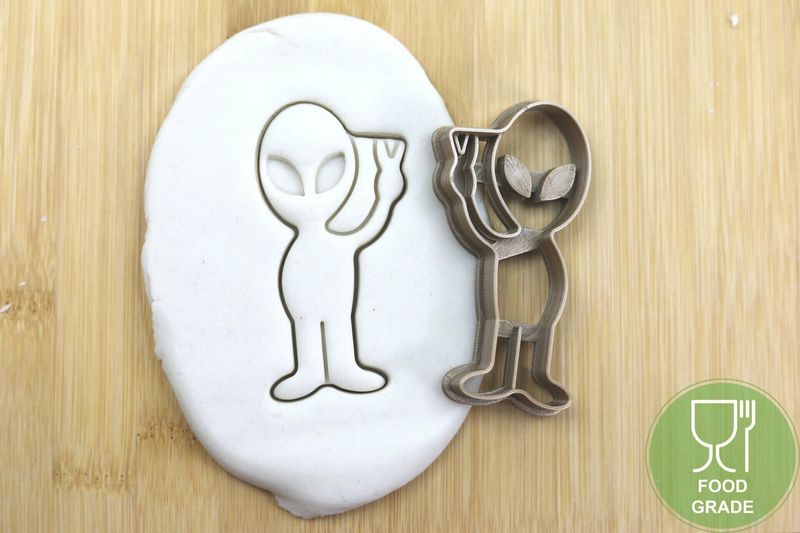 Keksstempel/Ausstechform Alien winkt ca.8cm Keksstempel/Ausstechform Alien winkt ca.8cm