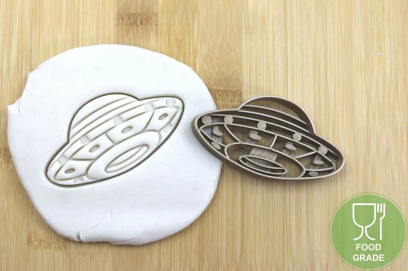 Keksstempel/Ausstechform Ufo ca.8cm Keksstempel/Ausstechform Ufo ca.8cm