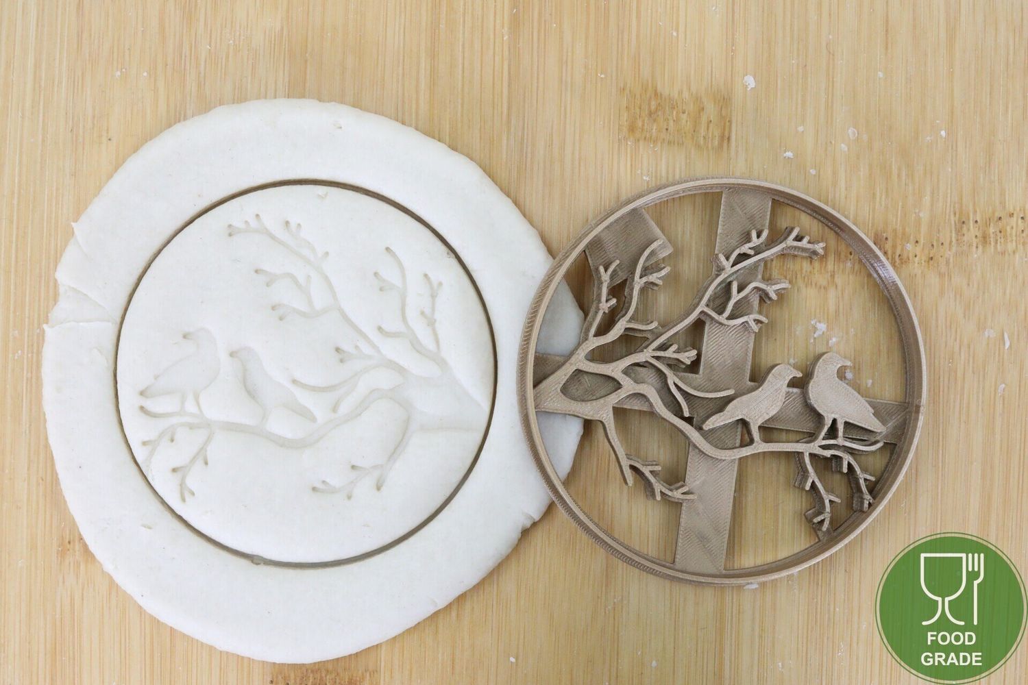 Vogel im Baum	Plätzchen Ausstechform Keksausstecher Fondant ca.8cm