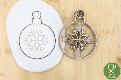 Weihnachtskugel Schneeflocken Keksstempel/Ausstechform Weihnachten ca.8cm Weihnachtskugel Schneeflocken Keksstempel/Ausstechform Weihnachten ca.8cm