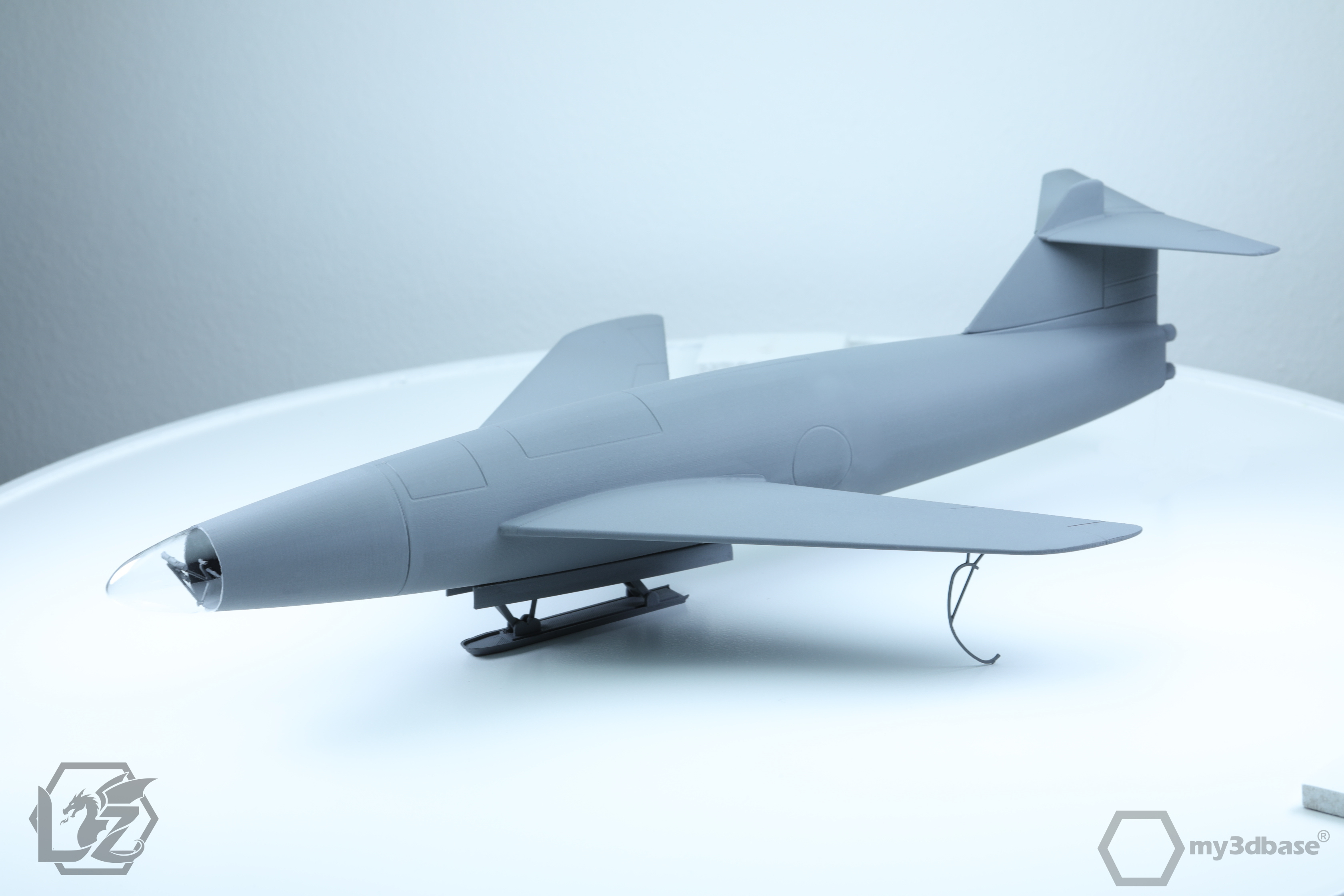 DFS 346 Scale 1/72 or 1/48