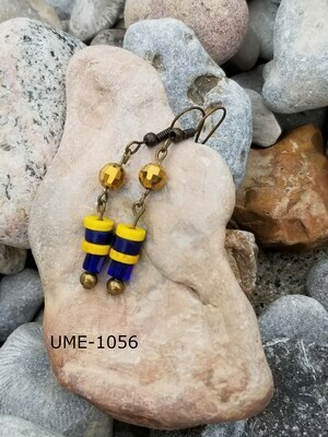 UME-1056
University of Michigan- Bronze with gold faceted, yellow and blue discs, with blue cubes