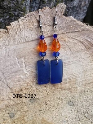 DTE-1037 Detroit Tigers- Silver with orange faceted teardrops,  blue faceted glass beads, and sea glass dangles