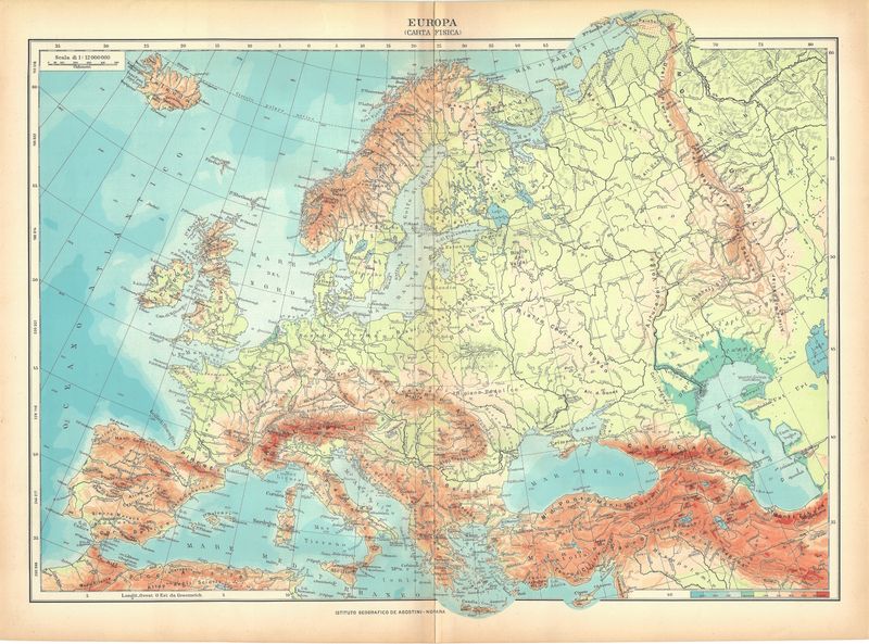 1934 Maps of Europe with statistical data (pair) from the Instituto de Agostini