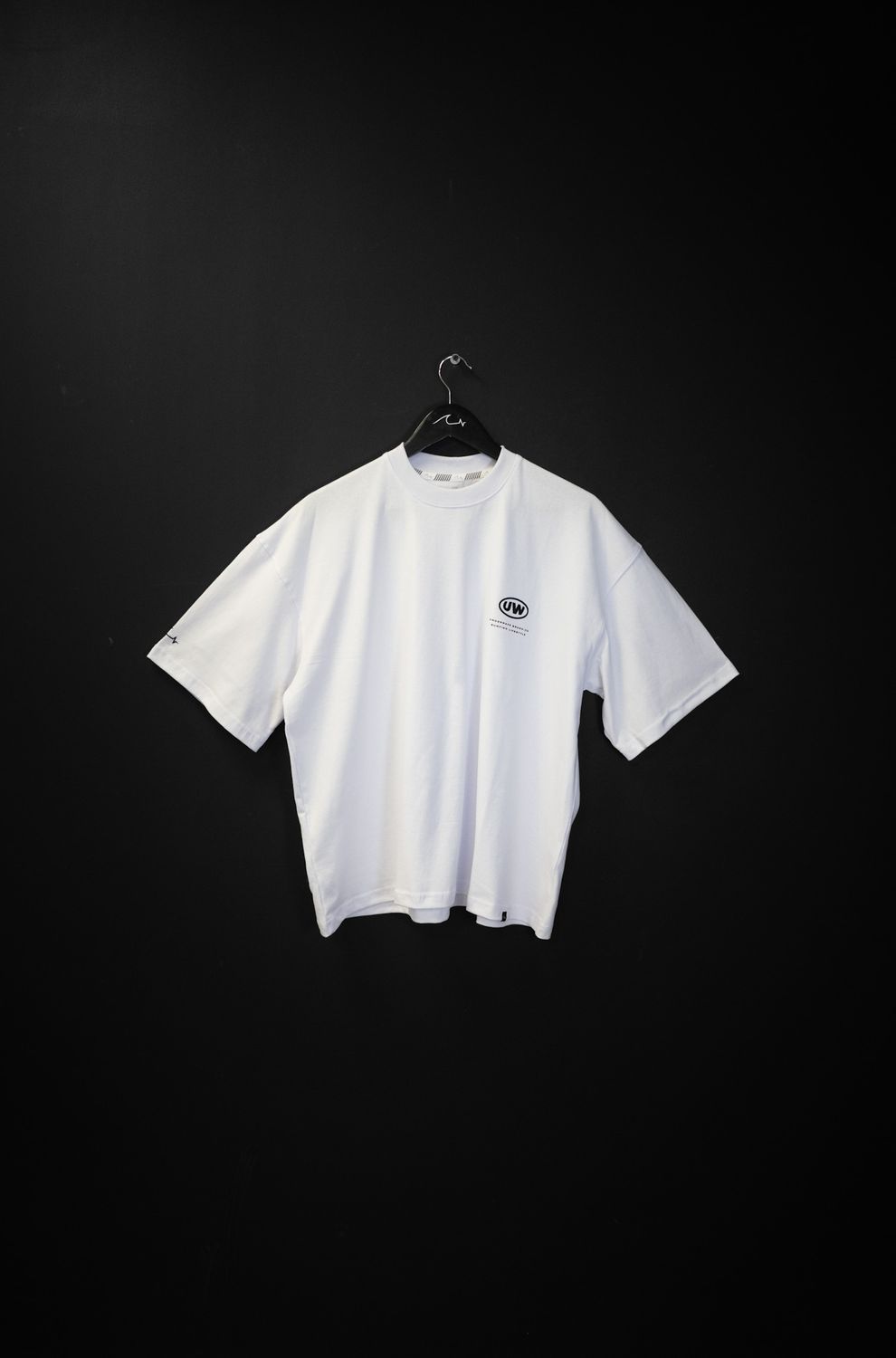 Remera Boxy White Burst