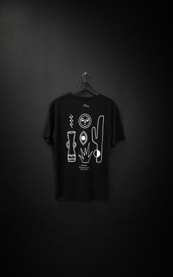Remera La Quiaca Black Negra