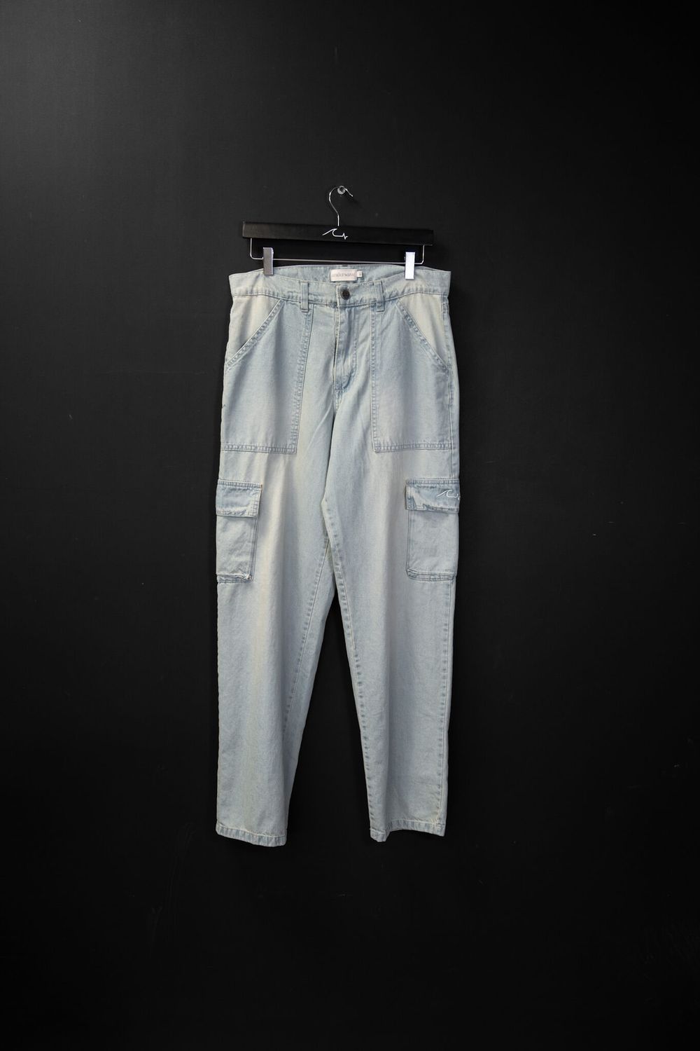 Pantalón Cargo Denim Light