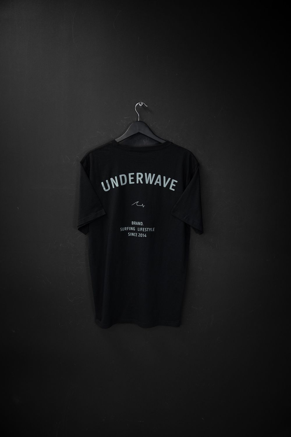 Remera Baleia Black de