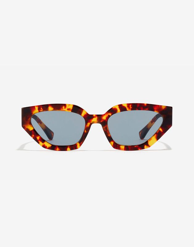 PAULA ECHEVARRÍA X HAWKERS - TORTOISE OLWEN