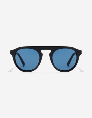 PAULA ECHEVARRÍA X HAWKERS - BLAST BLUE