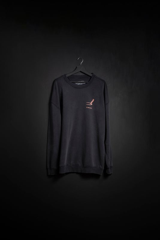 Crew Black Washed Simplify NEW