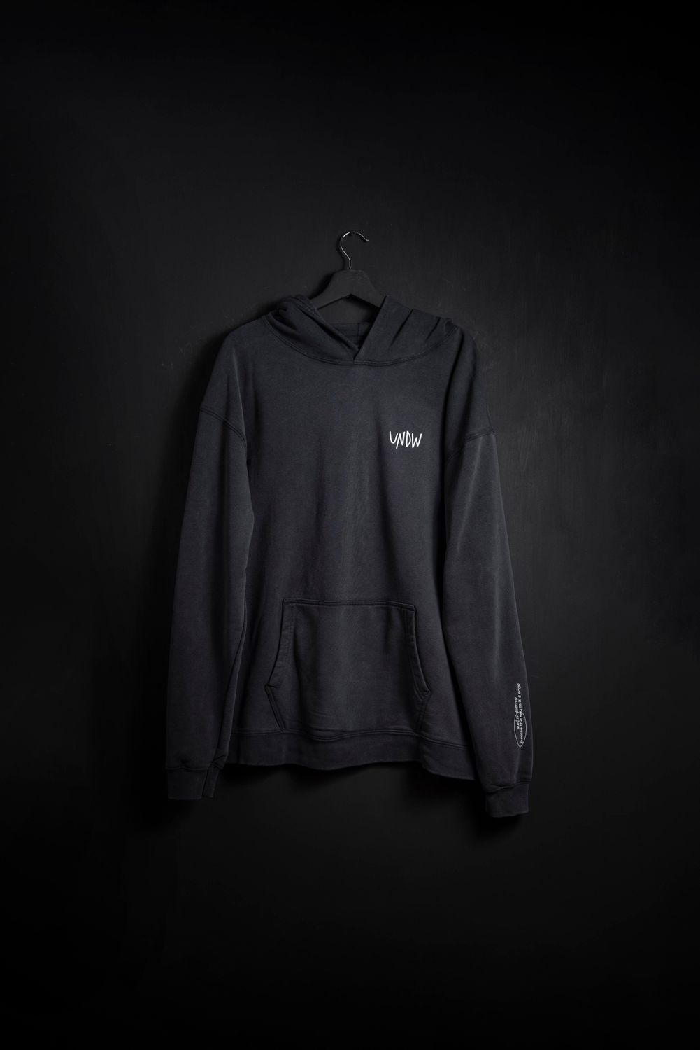 PRE VENTA- Hoodie Colombo Black Washed NEW