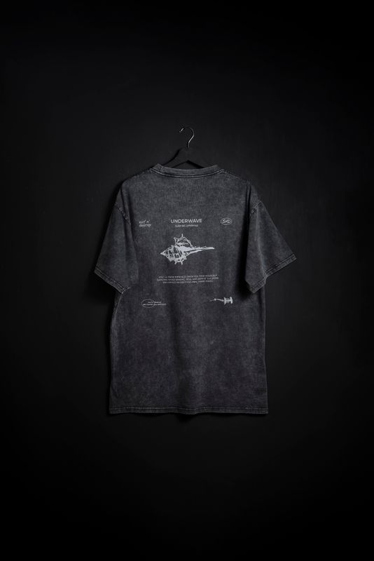 Remera Oversize Cracker Black Washed new