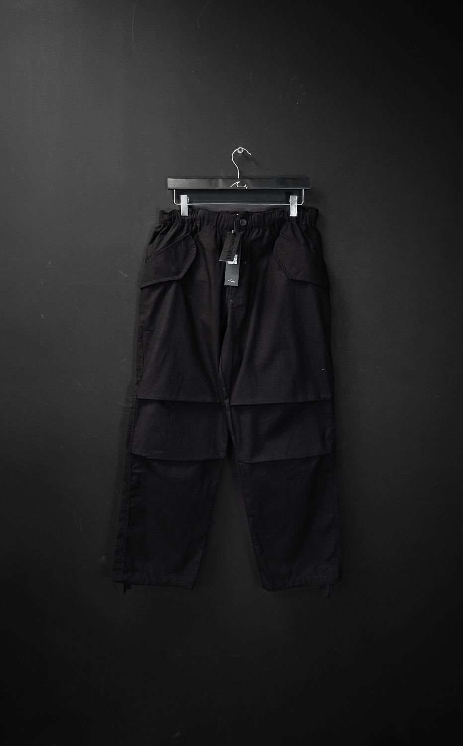 Pantalón Taiwan Negro new