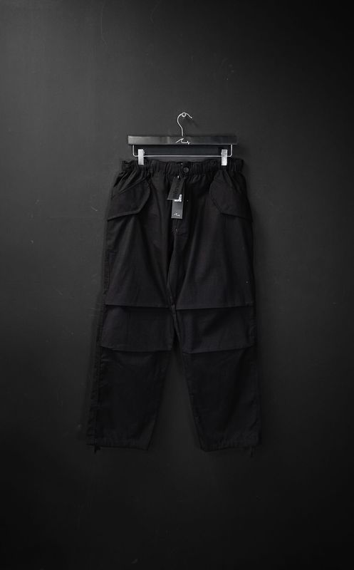 Pantalón Taiwan Negro new