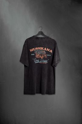 Remera Surf House Oversized Black Washed