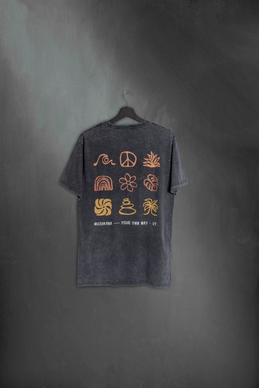 Remera Classic Fit Black Washed Peace ss