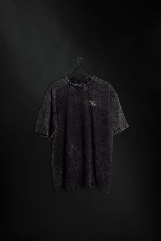 Remera Nalu Oversize Black Washed ss