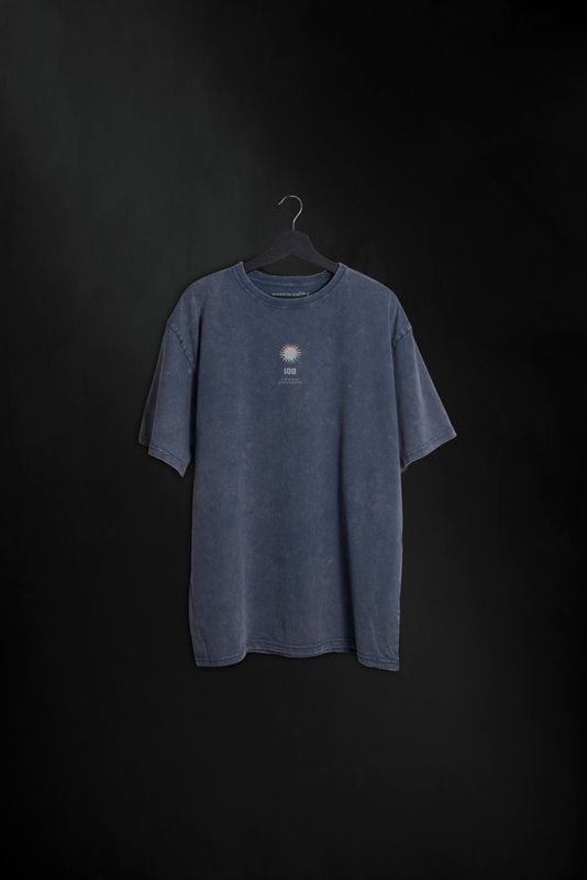 Remera Corona Living Blue Washed Oversize AA