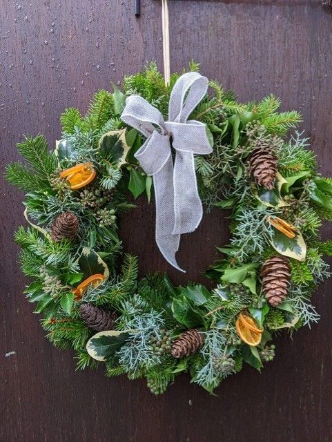 Traditional wreath-making workshop Traditional wreath-making workshop