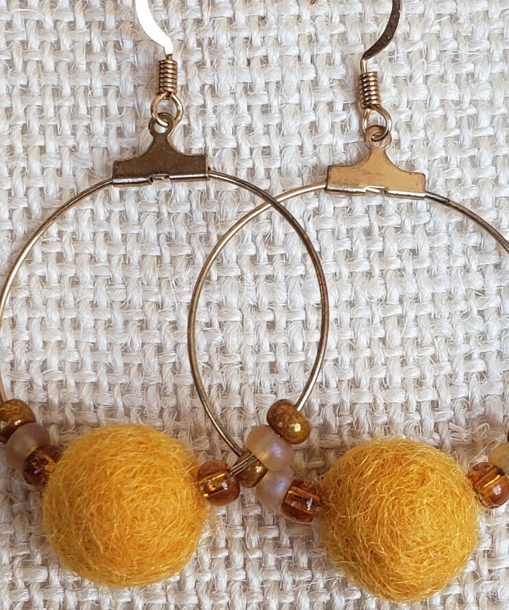 This Must Be Felt - Earrings 