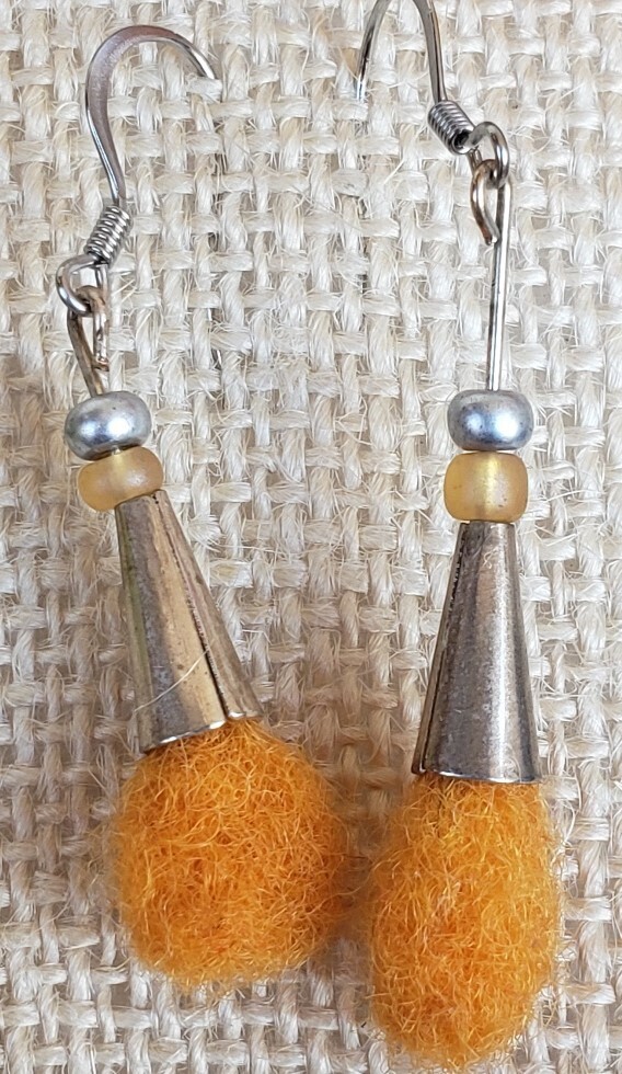 This Must Be Felt - Earrings 