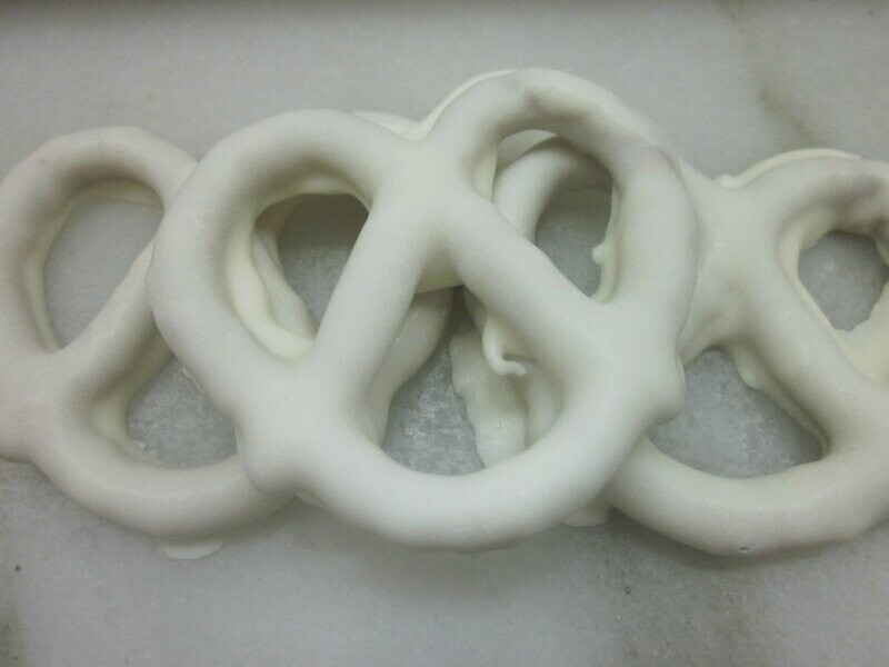 White Chocolate Covered Pretzels White Chocolate Covered Pretzels