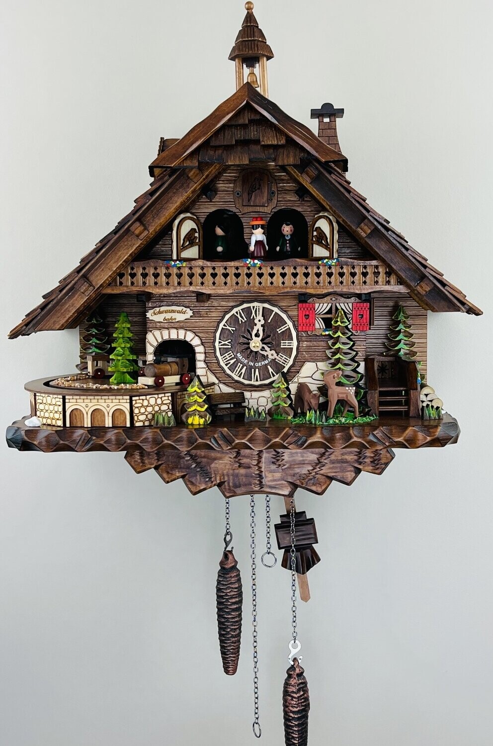 14" Chalet with moving Train 12 melodies