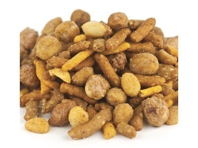 Sweet Cajun Snack Mix