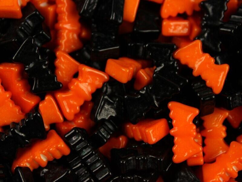Candy &quot;Dingbats&quot; Bat-Shaped Candy