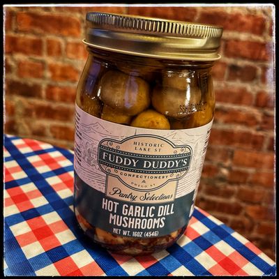 Fuddy Duddy&#39;s Hot Garlic Dill Mushrooms