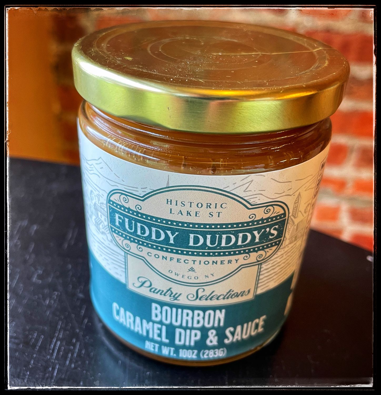 Fuddy Duddy&#39;s Bourbon Caramel Dip &amp; Sauce