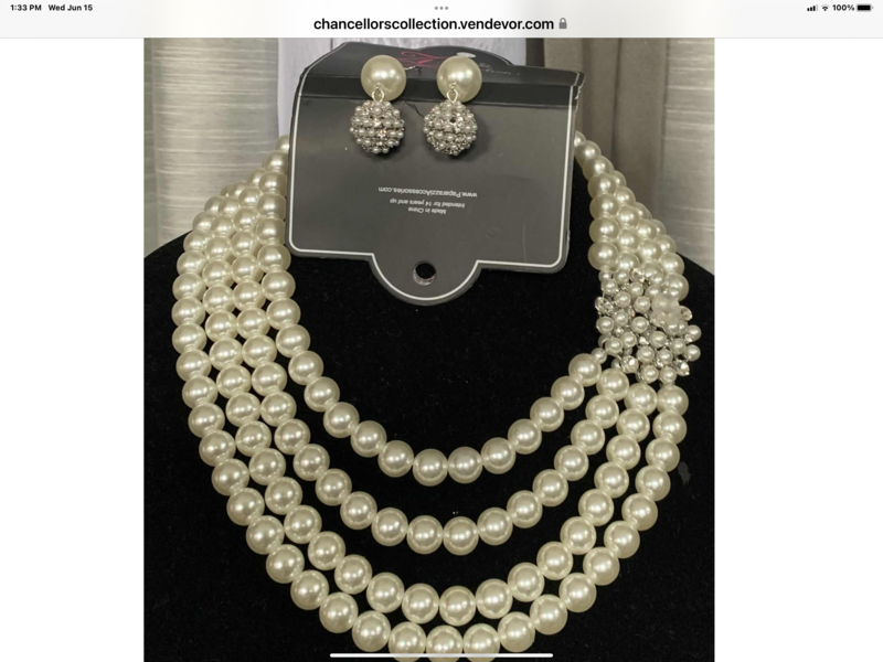 Real girls love pearls set