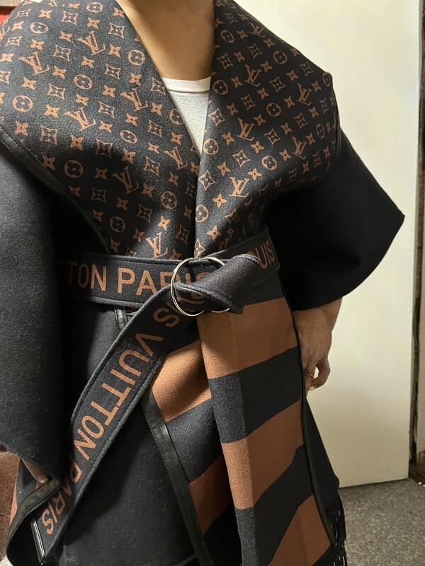 LV luxury cape style tassel coat