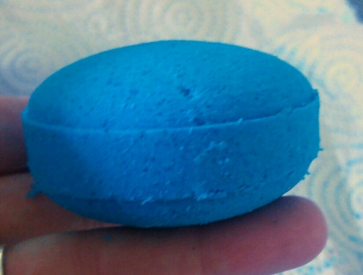 2.25 rounded puck BBHP EXCLUSIVE
All 3d moulds are made to order. 
can take up to 10 working days lead time at busy periods