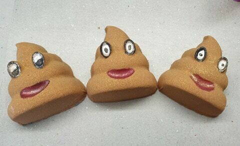 Emoji poop 160g (£7.50 for 1 )BBHP EXCLUSIVE