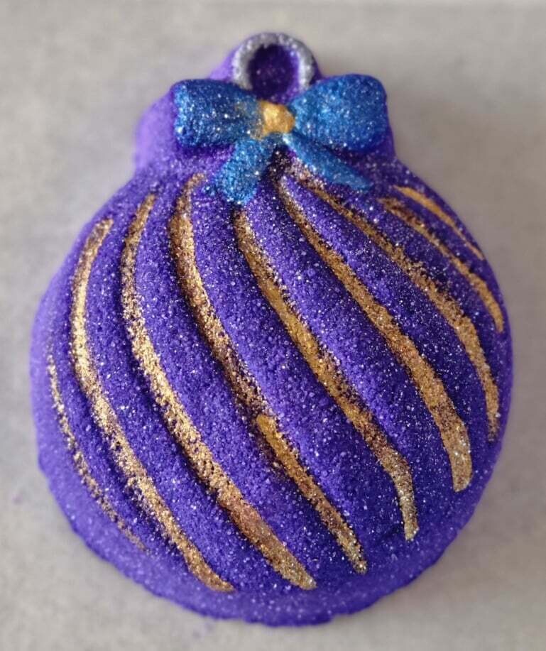 Christmas Bauble (Lines)   BBHP EXCLUSIVE approx 105g