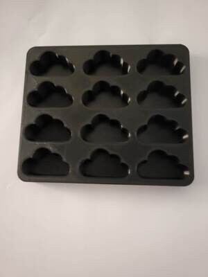 Tray of 12 micro Clouds perfect to add in mylar bags 
Clouds weigh roughly 6g each .
Tray is 130 x 110mm x14mm height